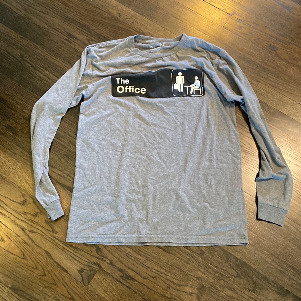The Office Gray Long Sleeve T Shirt Medium M VGUC